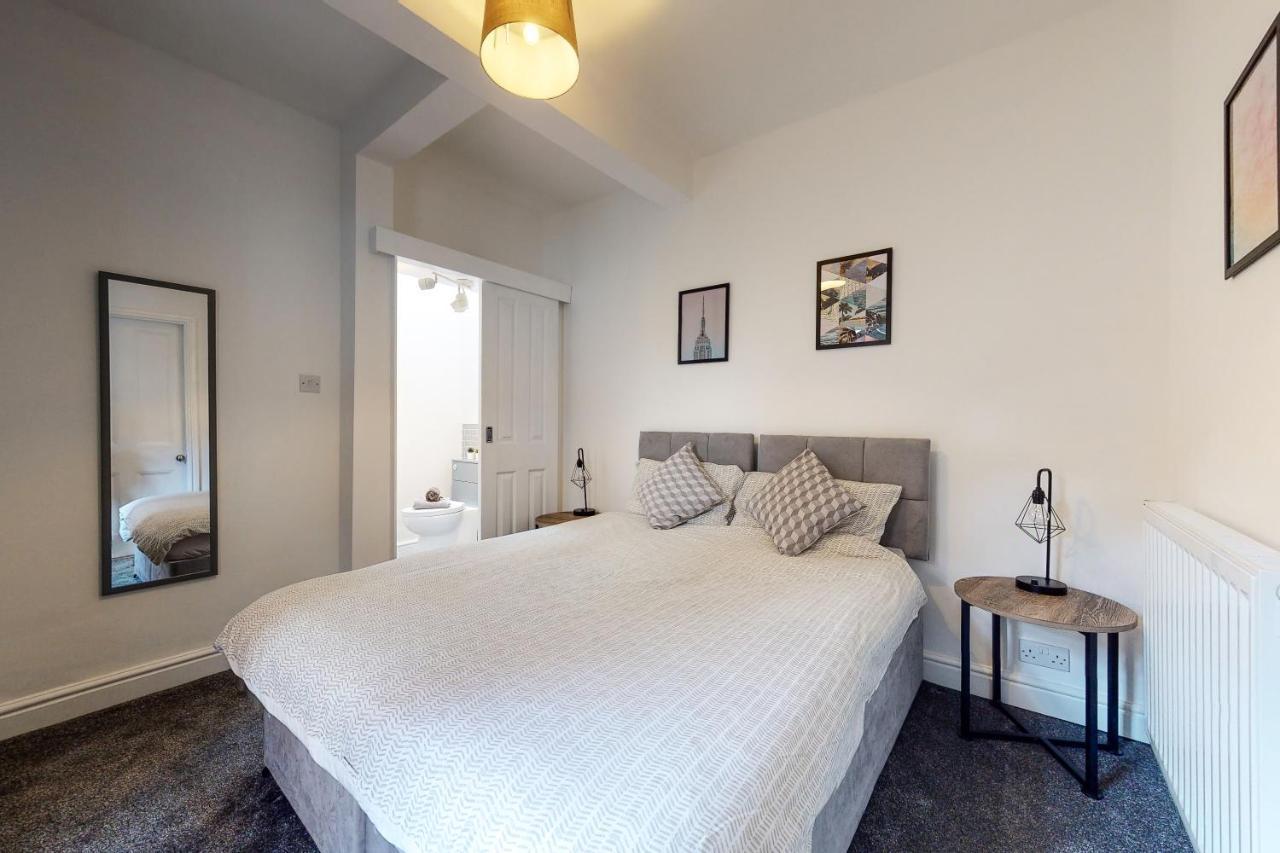 No10 Seaside Apartment - Ground Floor Apartment Scarborough Eksteriør bilde